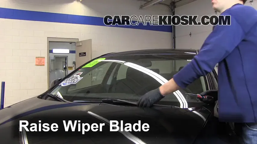 2012 Mazda 6 i 2.5L 4 Cyl. Windshield Wiper Blade (Front) Replace Wiper Blades